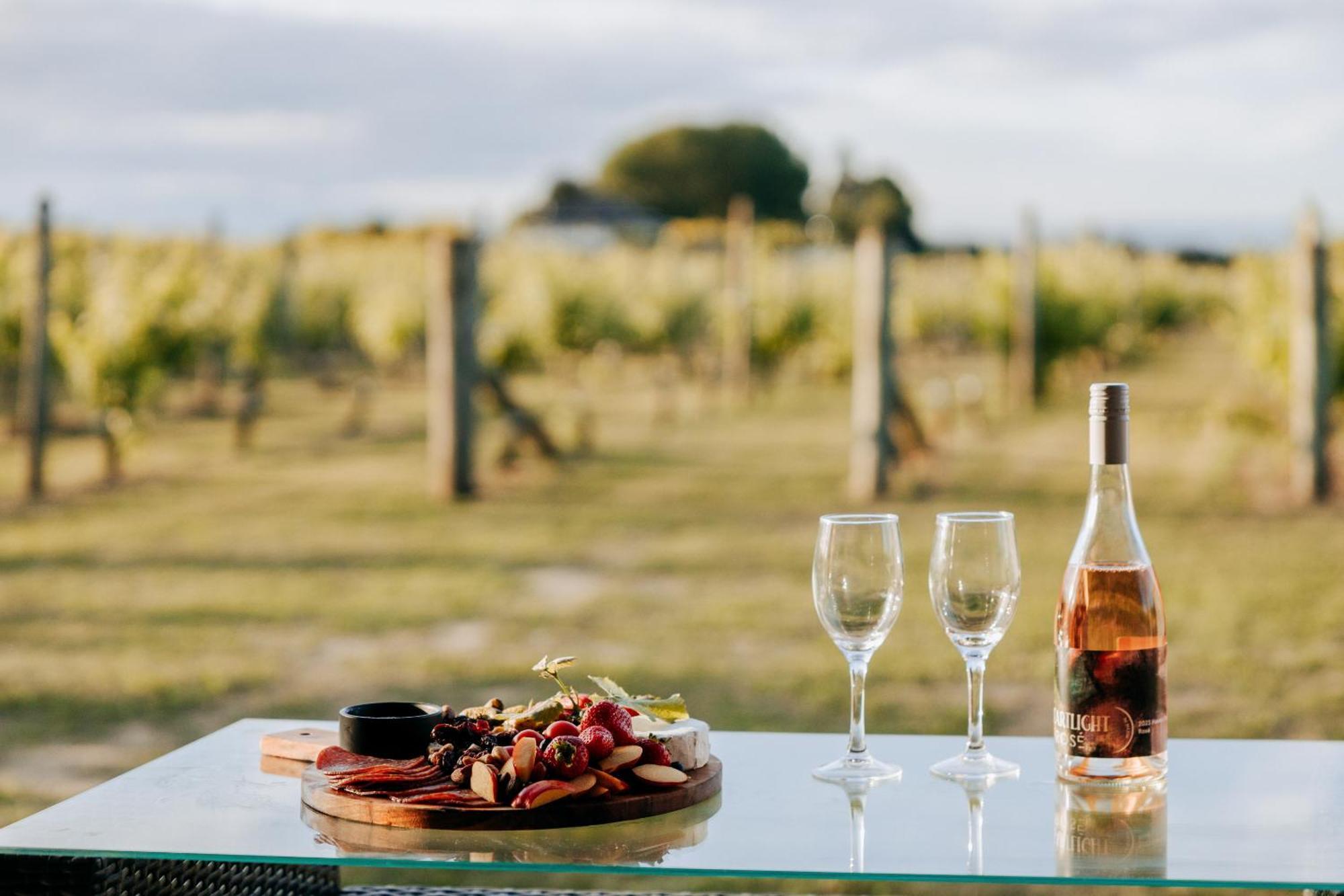 Villas & Vines Glamping Hastings Exterior photo