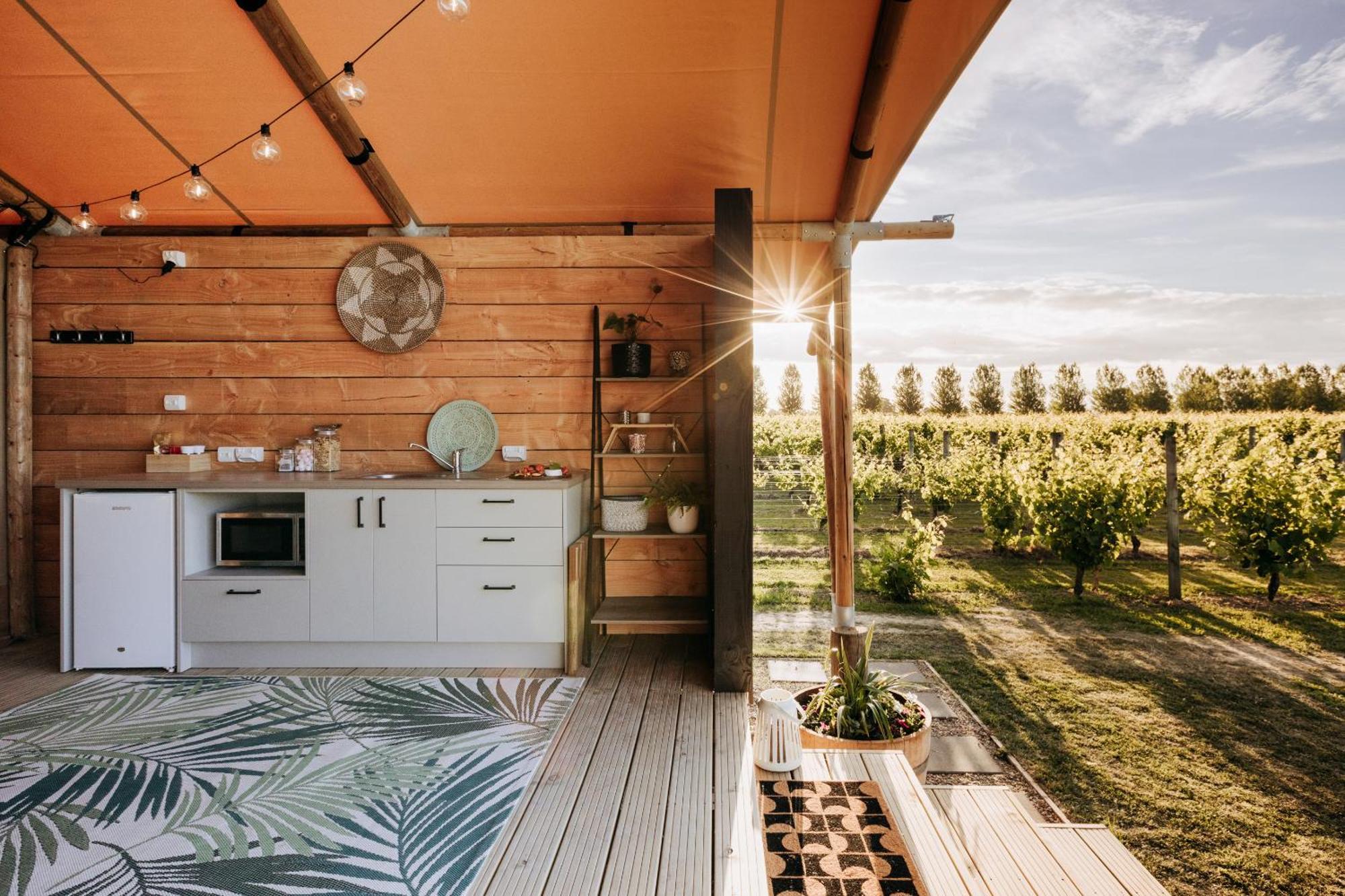 Villas & Vines Glamping Hastings Exterior photo